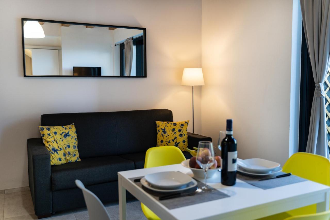 Casa Tina Holiday Home Diano dʼAlba エクステリア 写真